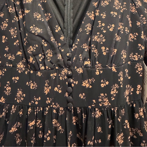 NWT Mac Duggal Sz 0 Black Floral Maxi Gown 55431 - Picture 6 of 12